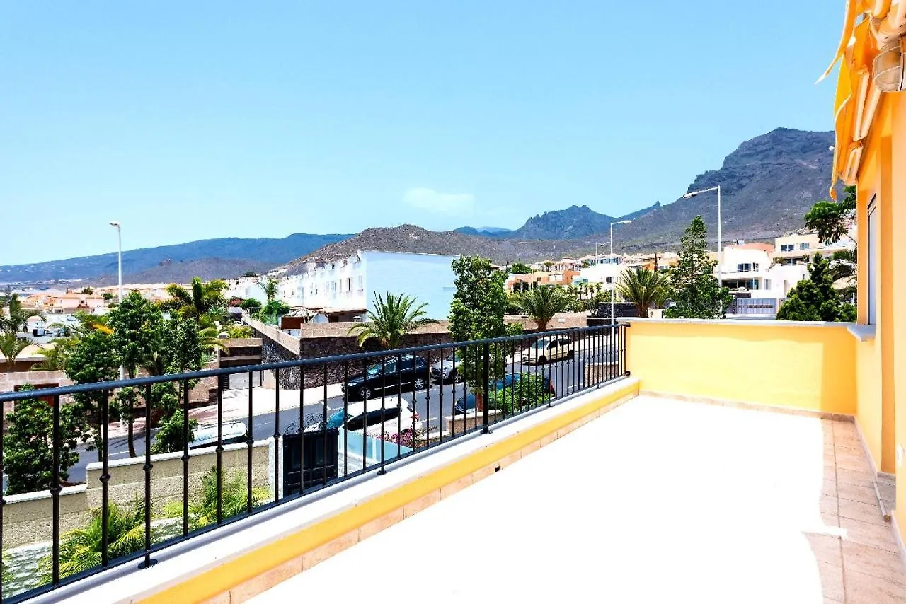 Apartment Modern 4 Bedroom Villa In Costa Adeje