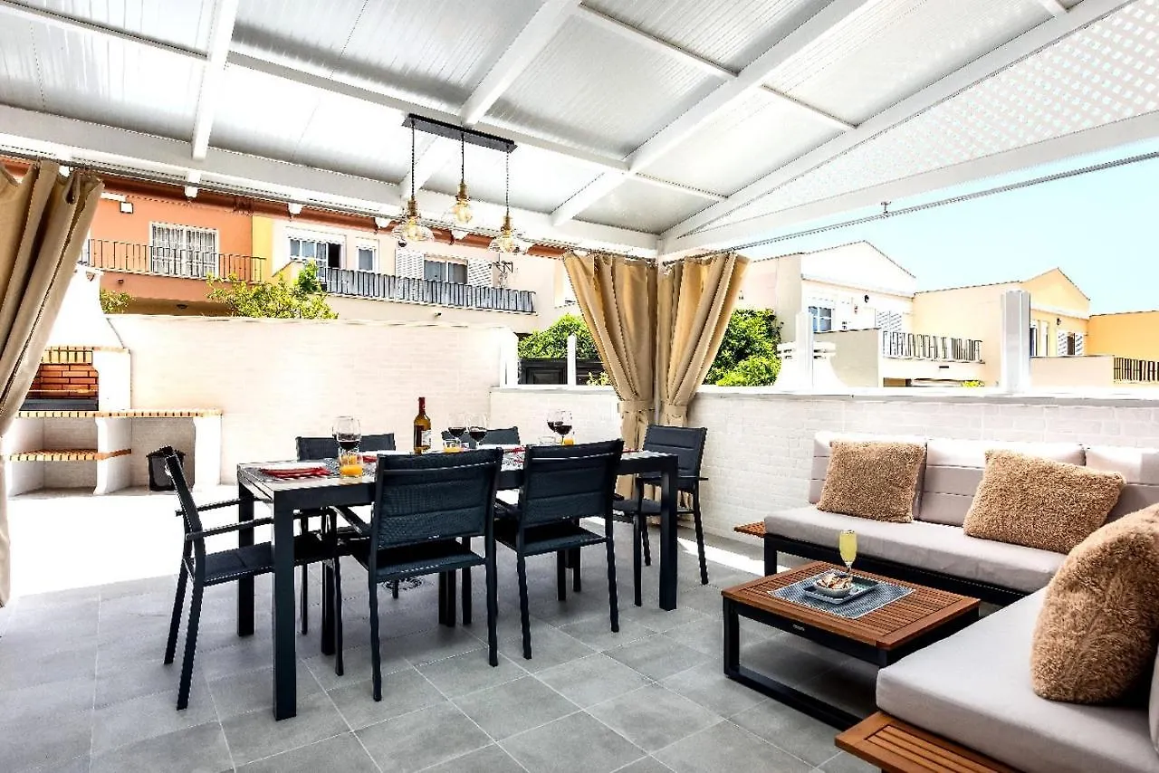 Modern 4 Bedroom Villa In Costa Adeje 0*, Costa Adeje (Tenerife)