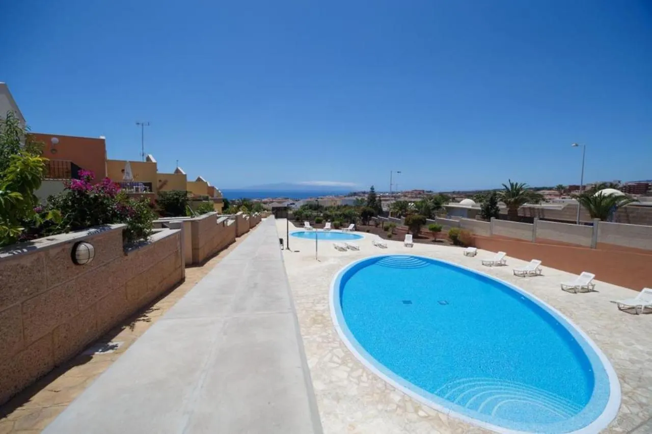Modern 4 Bedroom Villa In Costa Adeje Spain